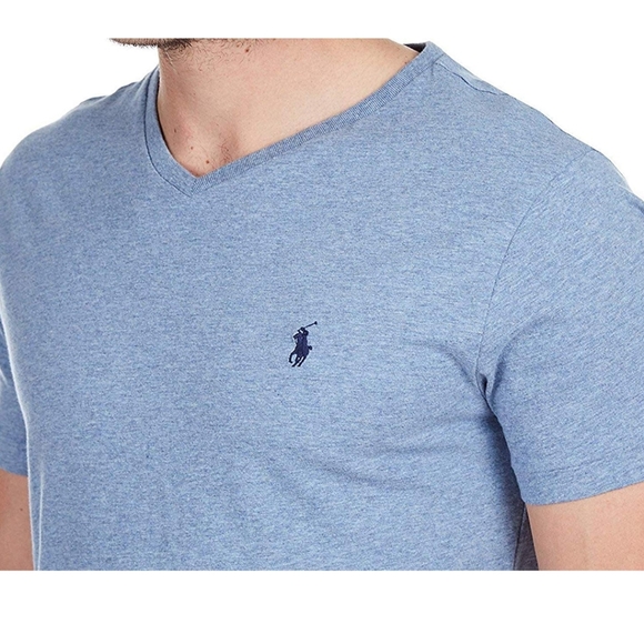 Polo Ralph Lauren Men's Classic Fit V-neck T-shirt - Picture 2 of 2